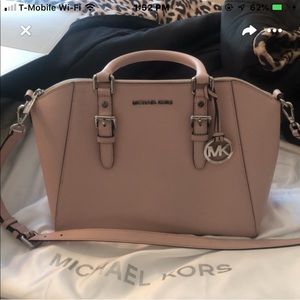 Pink sand Michael kors hand bag